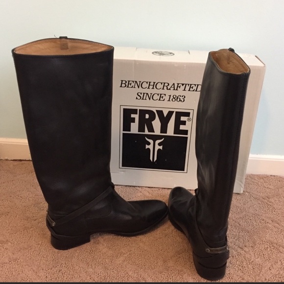 $130 OBO - FRYE Tall Lindsey Plate Black Leather Boots (size 10) - Picture 2 of 8